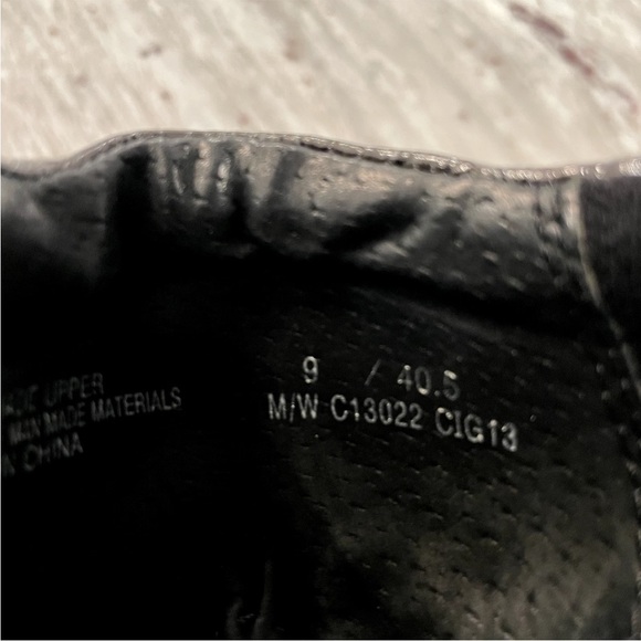 B.O.C. Clogs Shoes Womens Size 9 Dark Gray Crocodile Embossed Closed Toe C13022 - Picture 7 of 8